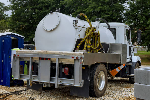 Best Porta potty delivery and setup  in Three Rivers, TX